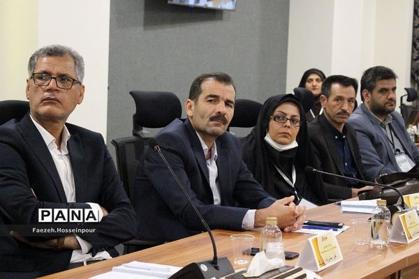 نشست دبیران دبیرخانه کشوری در هجدهمین جشنواره الگوهای برتر تدریس