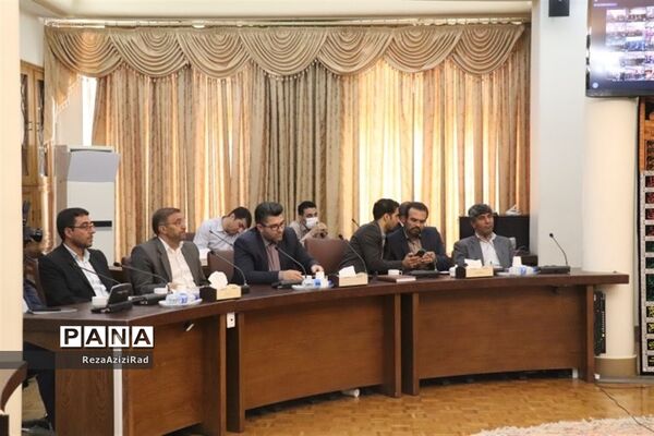 اولین گفت‌وگوی مجازی شورای آموزش و پرورش آذربایجان شرقی با مدیران مدارس سراسر استان