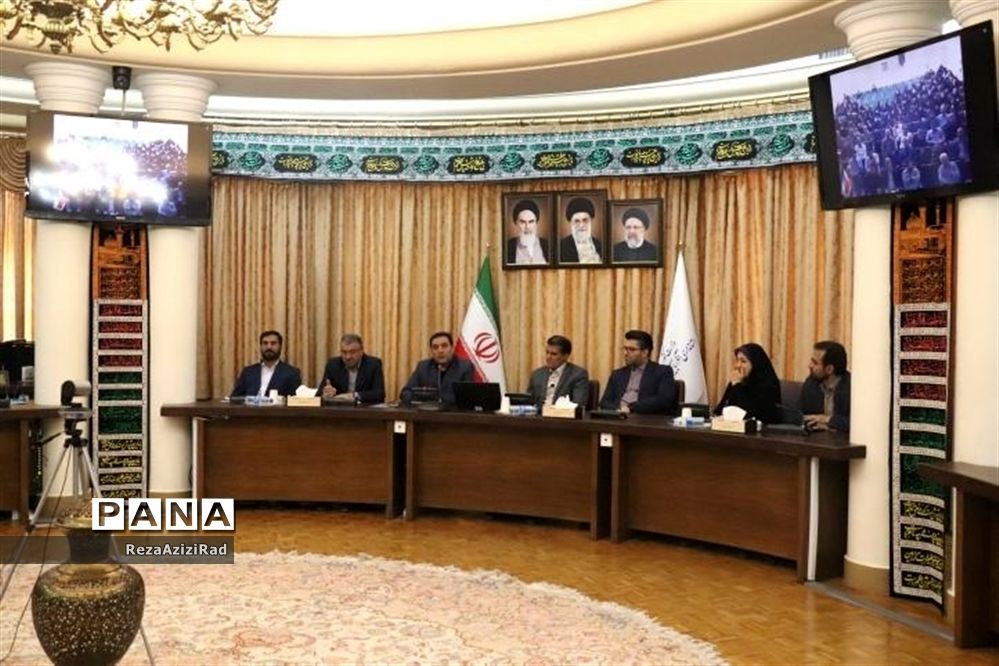 اولین گفت‌وگوی مجازی شورای آموزش و پرورش آذربایجان شرقی با مدیران مدارس سراسر استان