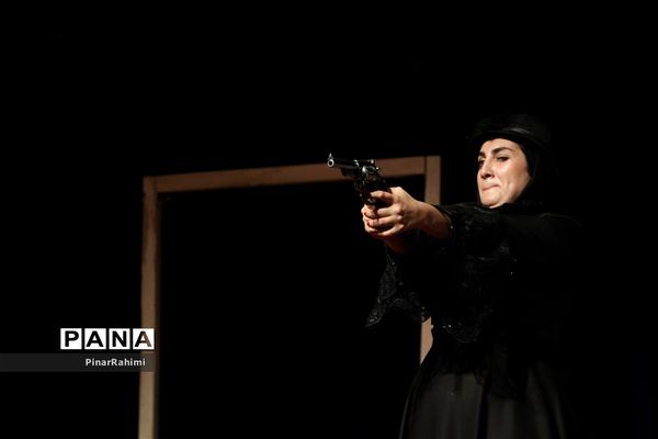 نمایش خرس در تبریز