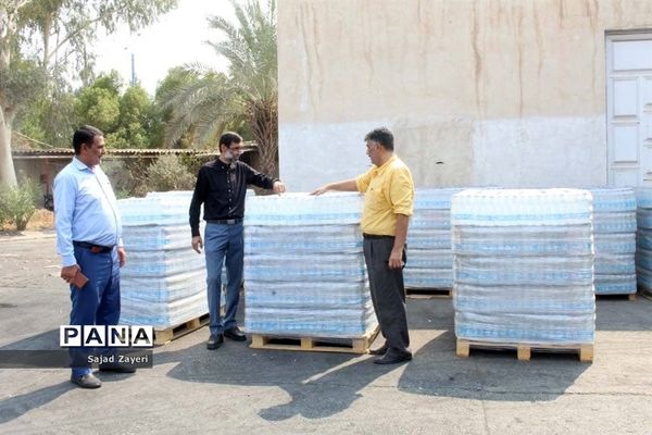 تامین ۱۰۰هزار بطری آب معدنی برای مواکب اربعین حسینی در شلمچه و چزابه