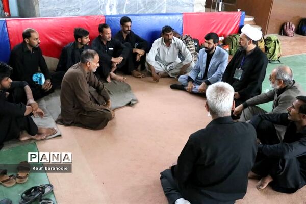 پذیرایی از زائران پاکستانی اربعین در مجتمع ورزشی شهید بهشتی زاهدان