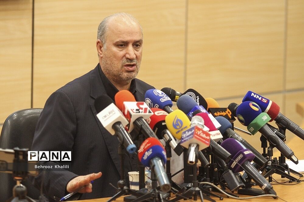 نشست خبری رئیس فدراسیون فوتبال