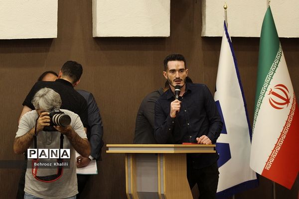 نشست خبری رئیس فدراسیون فوتبال