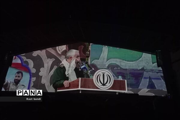 بازدید نمازگزاران نوجوان مسجد جامع جعفریه منطقه ۱۳ از نمایش تنهاتر از مسیح