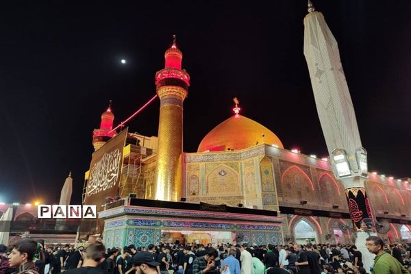 حال و هوای  حرم امیرالمومنین علی(ع) در شب‌های حضور زائزین