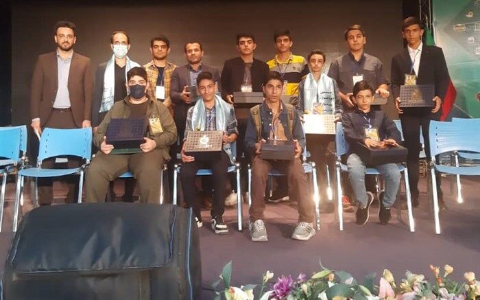 کسب جایگاه برتر کشوری در هشتمین جشنواره نوجوان خوارزمی