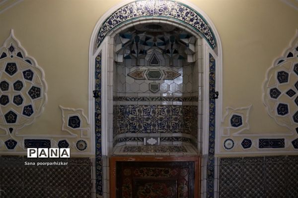 خانه موزه مقدم