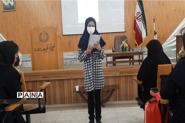 کارگاه آموزشی خبرنگاران دانش‌آموز ناحیه ۷ مشهد