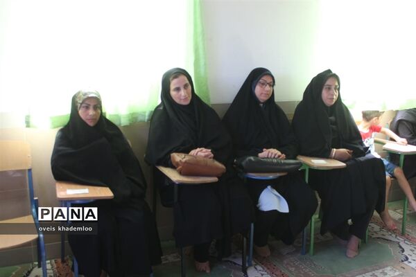 مانور بازگشایی مدارس در دبیرستان توحید