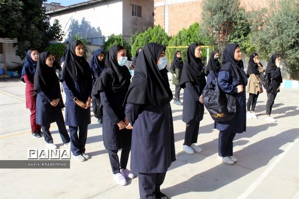 مانور بازگشایی مدارس در دبیرستان توحید