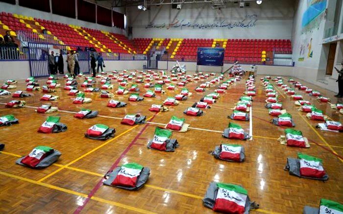 توزیع 1300 بسته لوازم‌التحریر و اقلام آموزشی میان دانش‌آموزان مناطق کم‌برخوردار استان اصفهان