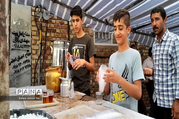 خدمت‌رسانی موکب‌ها به زائرین حسینی
