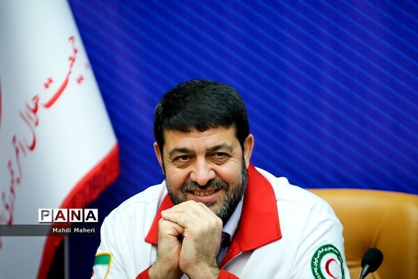 تفاهم نامه همکاری بین بیمه تامین اجتماعی و داوطلبان هلال احمر