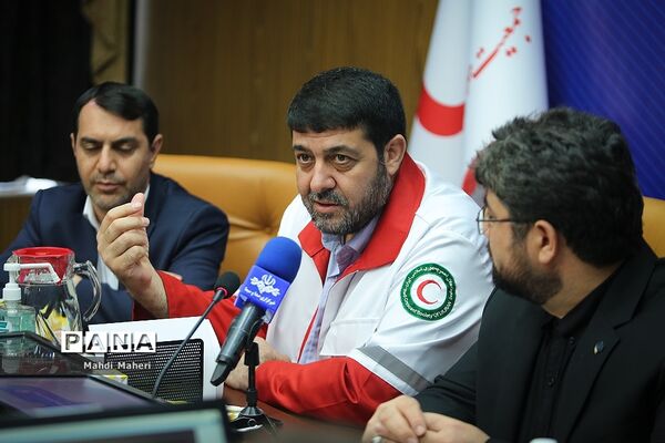 تفاهم نامه همکاری بین بیمه تامین اجتماعی و داوطلبان هلال احمر