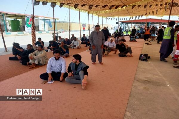 پذیرایی از زائران پاکستانی اربعین در مرز بین‌المللی ریمدان