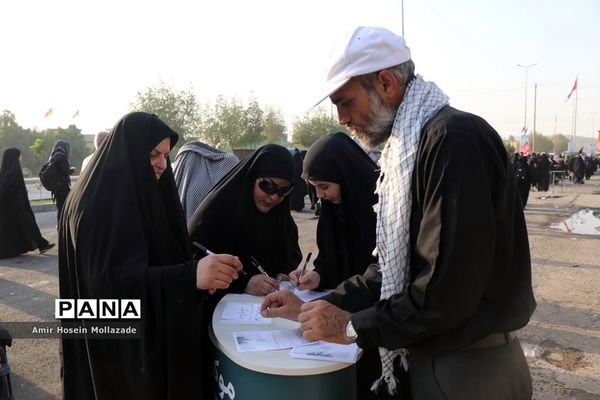 موکب فرزندان حاج‌قاسم در مسیر نجف به کربلا