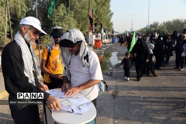 موکب فرزندان حاج‌قاسم در مسیر نجف به کربلا