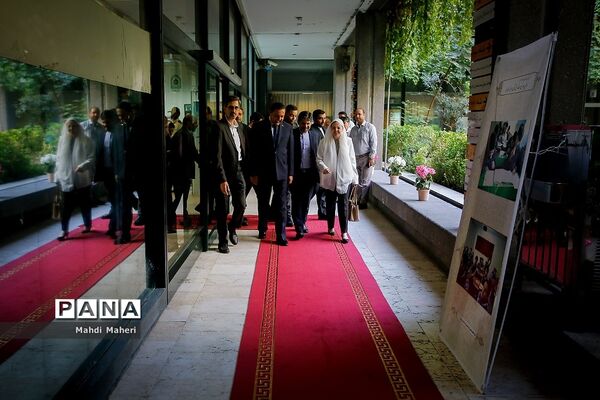 نشست مشترک وزیر آموزش و پرورش با وزیر ‌فرهنگ سوریه