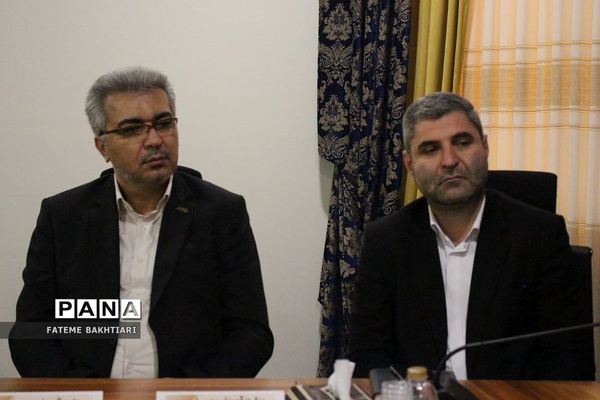 نشست مدیران ادارات تکنولوژی و گروه‌های آموزشی استان‌ها در اردوگاه شهید‌باهنر