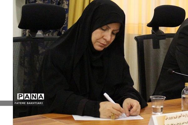 نشست مدیران ادارات تکنولوژی و گروه‌های آموزشی استان‌ها در اردوگاه شهید‌باهنر