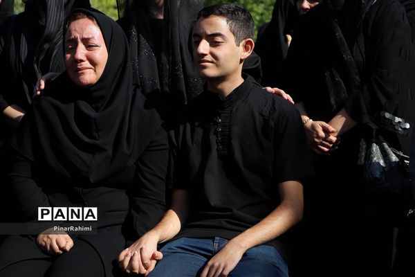 مراسم تشییع پیکر فیلمساز برجسته تبریزی