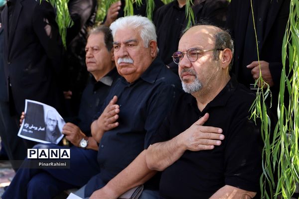 مراسم تشییع پیکر فیلمساز برجسته تبریزی