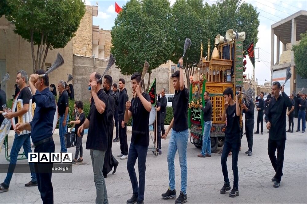 پیاده‌روی جاماندگان اربعین در شهرستان مبارکه استان اصفهان