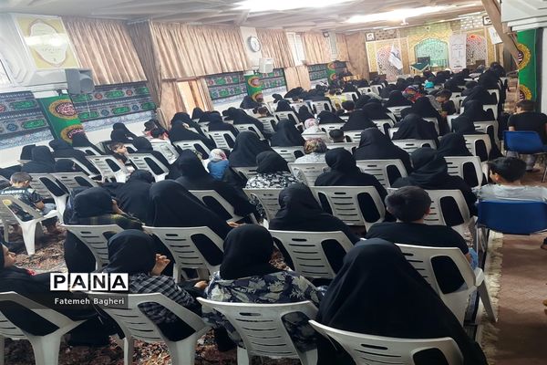 جلسه امضای قرارداد بورسیه تحصیلی ویژه 550 دانش آموز تحت پوشش موسسه دارالاکرام قم