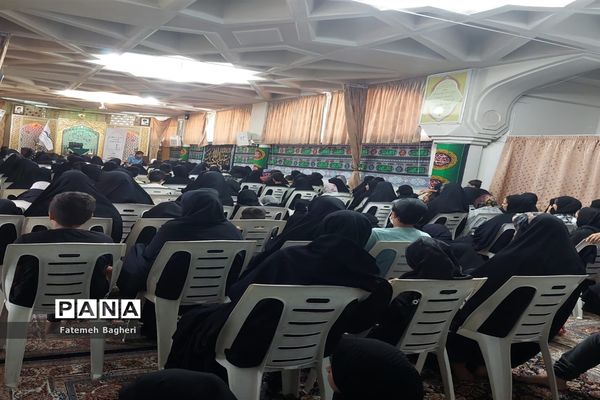 جلسه امضای قرارداد بورسیه تحصیلی ویژه 550 دانش آموز تحت پوشش موسسه دارالاکرام قم