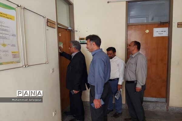 بازدید فرماندار شهرستان بوشهر از ادارات دولتی