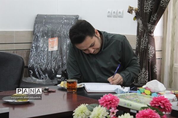 نشست خبرنگاران و اصحاب رسانه با مدیر آموزش و پرورش گلوگاه