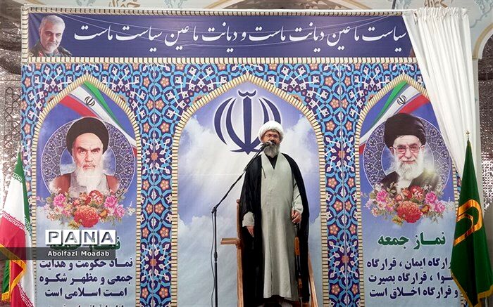 مسائل اقتصادی با خودباوری مردم، حل می‌شود