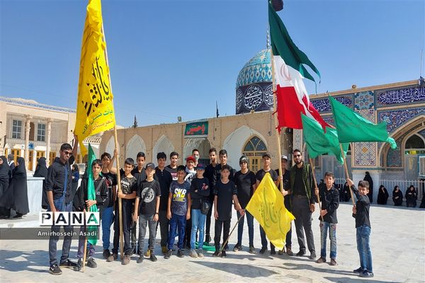 بزرگترین اجتماع معنوی نائین