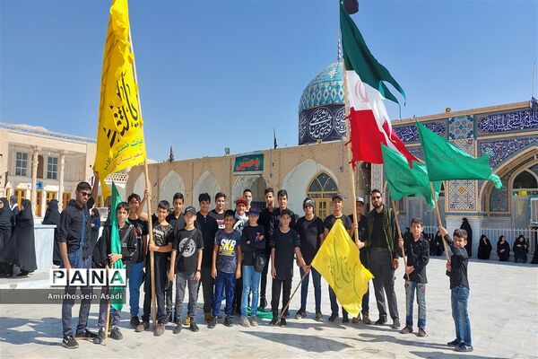 بزرگترین اجتماع معنوی نائین