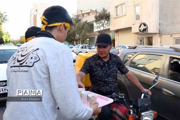 موکب دانش‌آموزی جاماندگان اربعین در تبریز