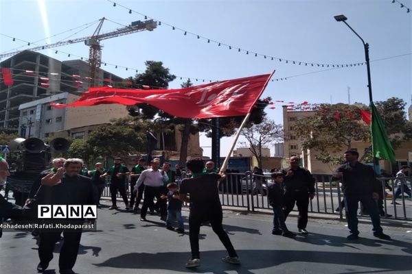 عزاداری در ساحت مقدس امام رضا(ع)