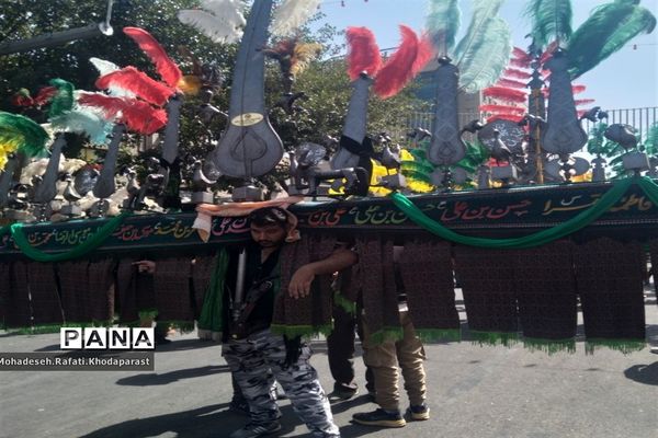 عزاداری در ساحت مقدس امام رضا(ع)