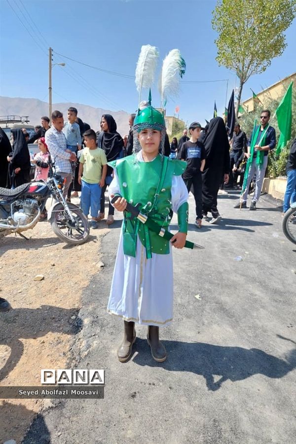 راهپیمایی جاماندگان اربعین حسینی در شهرستان اقلید استان فارس