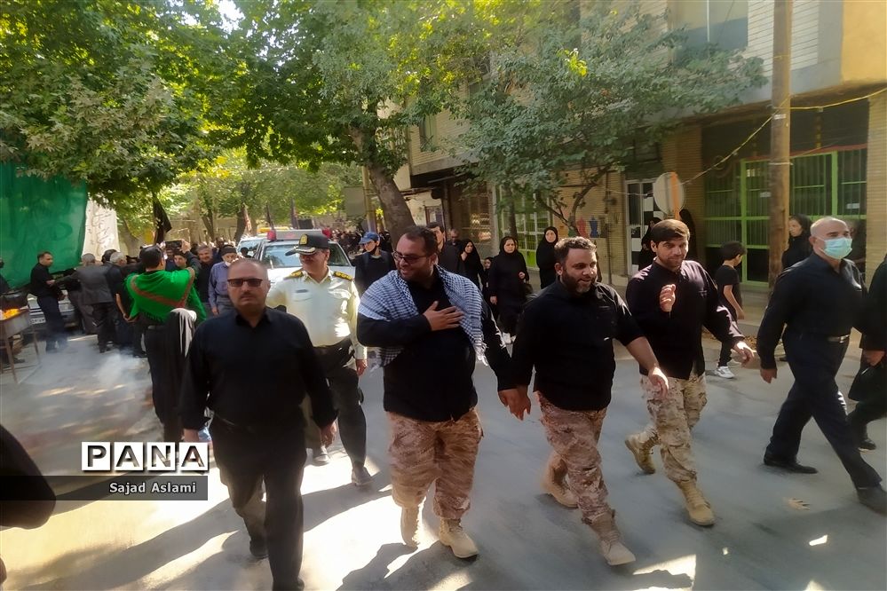 راهپیمایی جاماندگان اربعین حسینی در شهرستان اقلید استان فارس