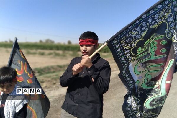 پیاده‌روی عاشقان جامانده از اربعین حسینی در البرز
