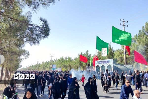 پیاده‌روی اربعین حسینی در کاشمر