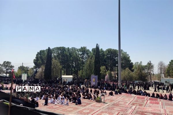 پیاده‌روی اربعین حسینی در کاشمر