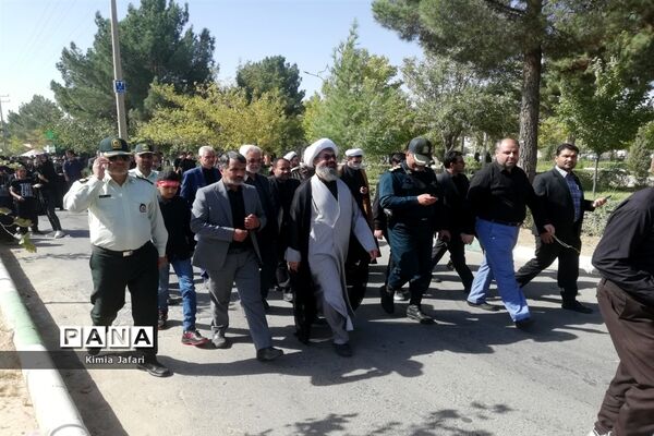 پیاده‌روی اربعین حسینی در کاشمر