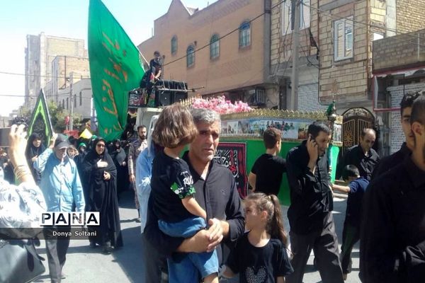 عزاداری بهارستانی‌ها در روز اربعین حسینی