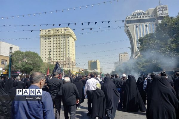 پیاده‌روی اربعین حسینی در مشهد