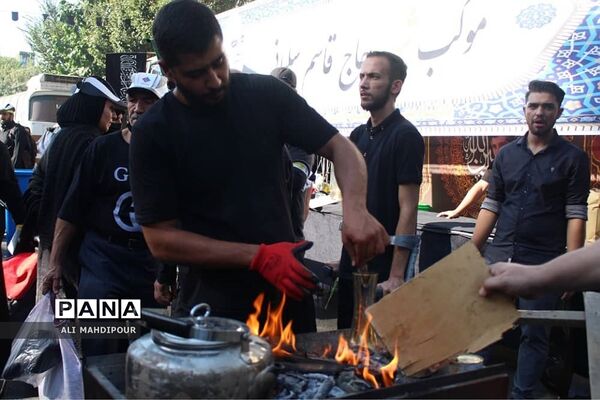 موکب فرزندان حاج قاسم، به همت سازمان دانش‌آموزی شهرستان‌های  تهران