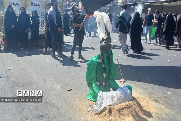 مراسم پیاده‌‌روی دلدادگان حسینی(ع) در تهران