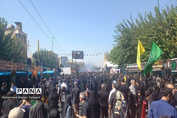 مراسم پیاده‌‌روی دلدادگان حسینی(ع) در تهران