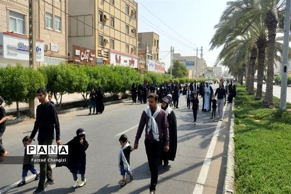 خدمت‌رسانی موکب قرارگاه عدالت تربیتی چابهار به عزاداران اربعین